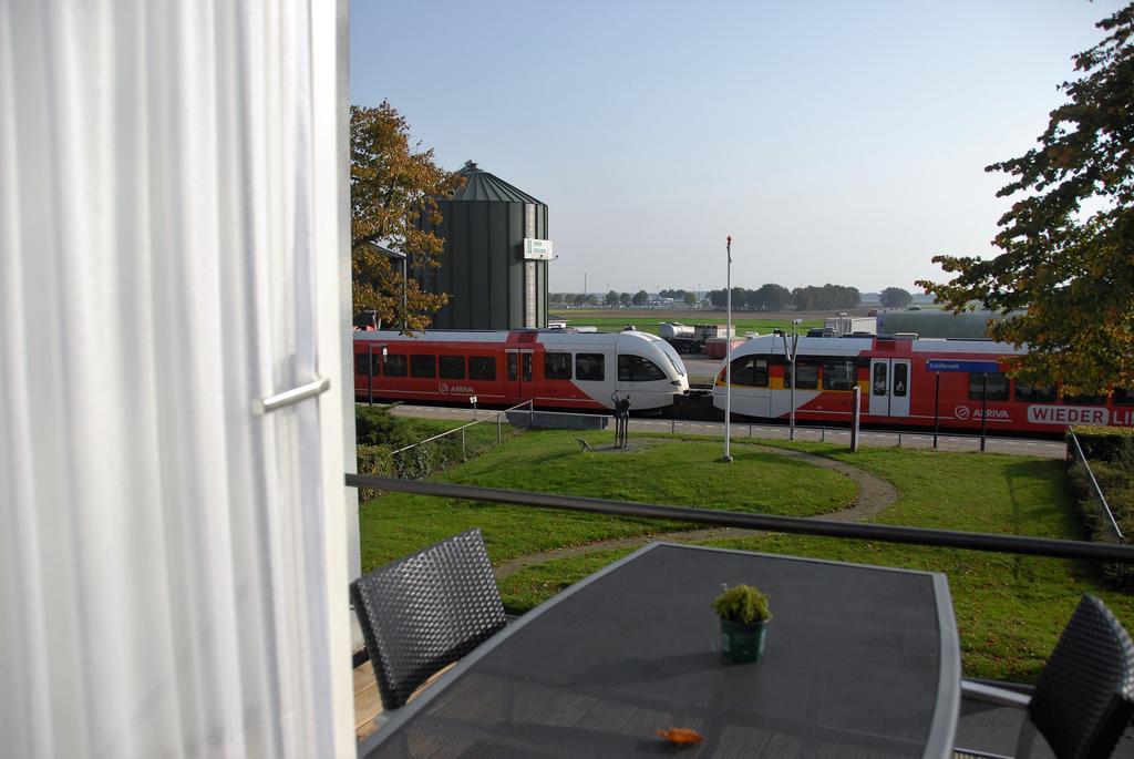 Отель Hulsebos Zuidbroek Экстерьер фото